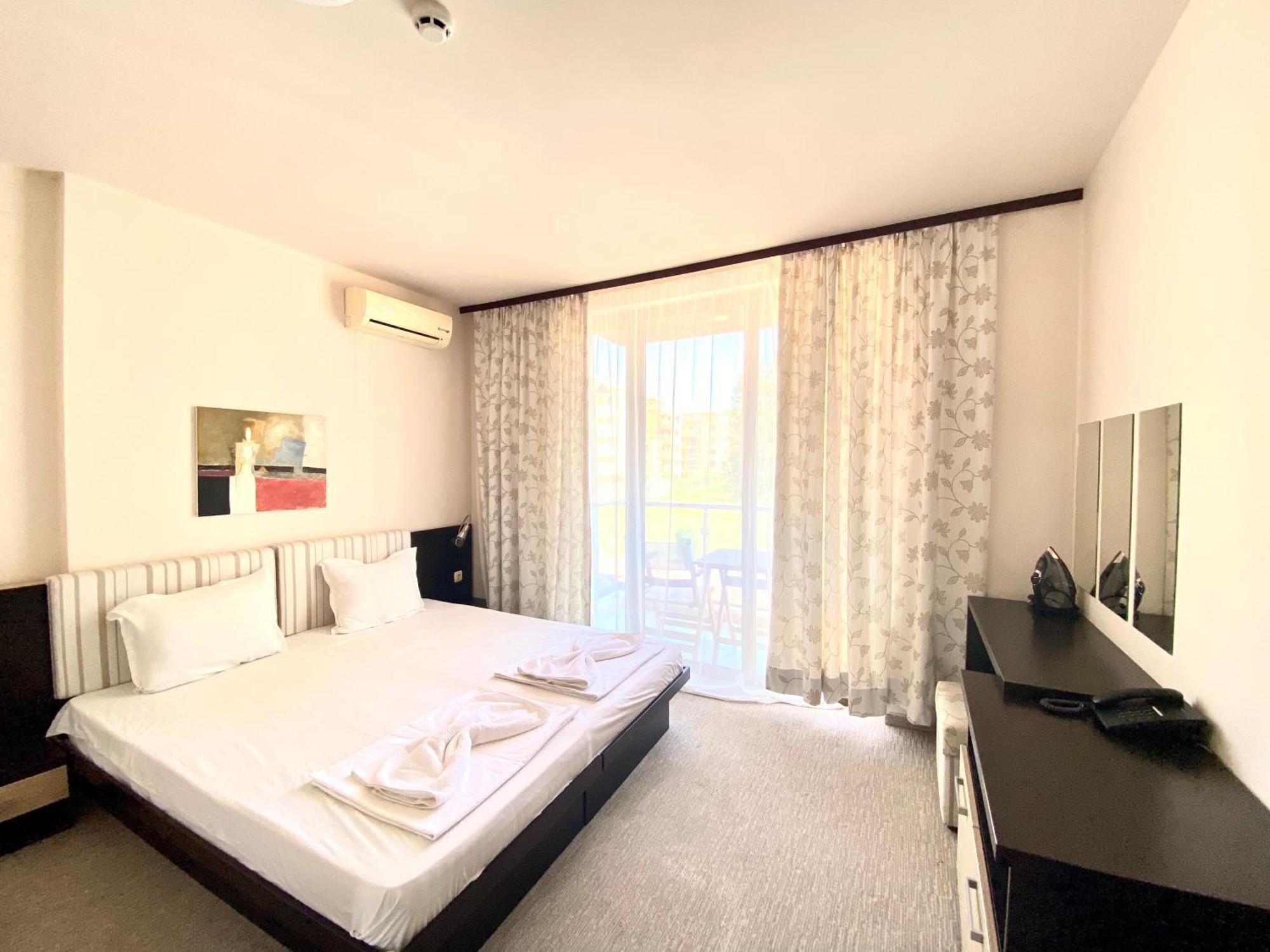 Bratanov Summer Apartment Slantschew brjag Zimmer foto